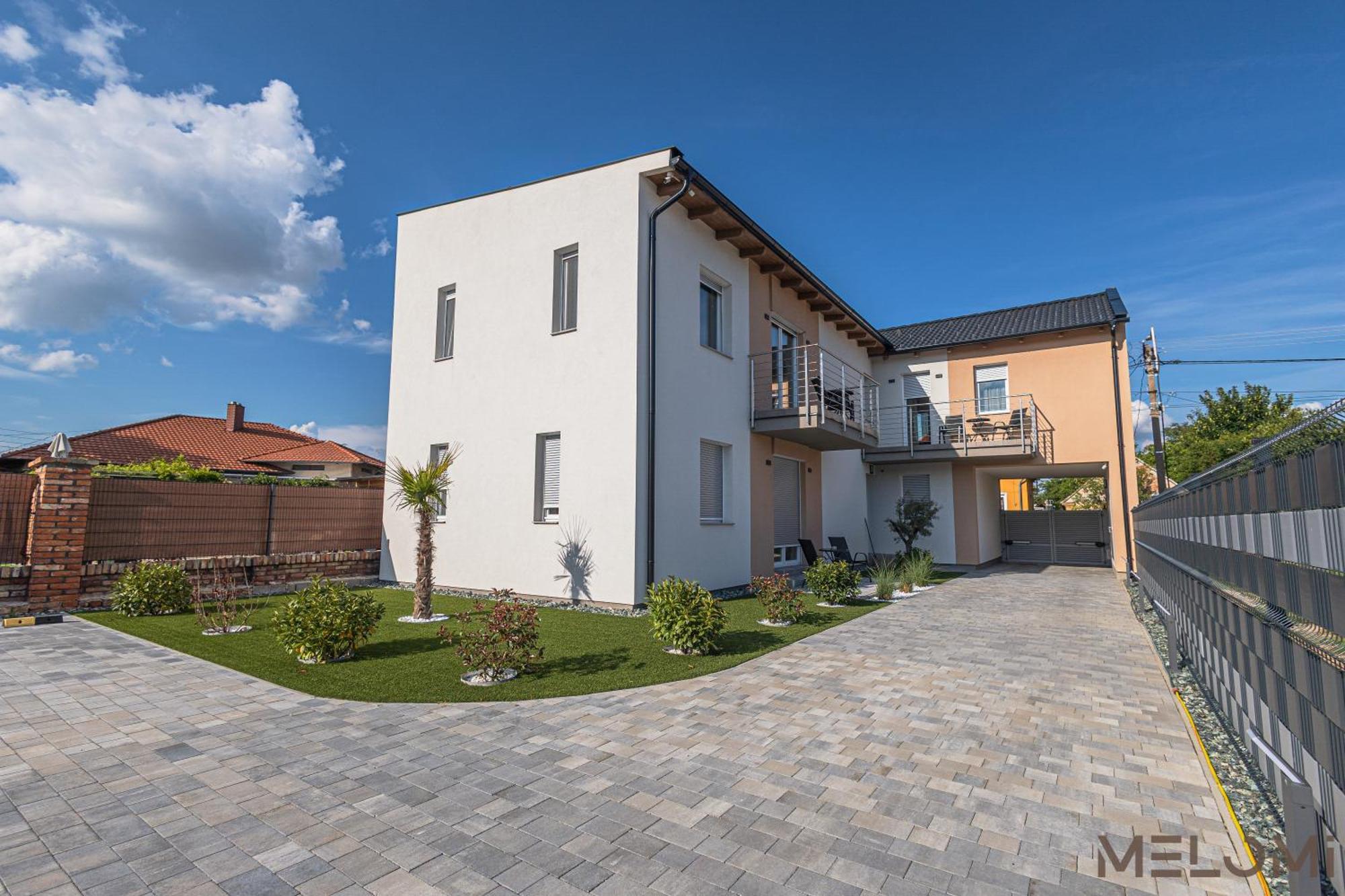 Melomi 1 Apartman Sarvar Exterior foto